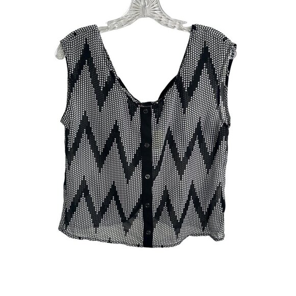 Womens Size Medium Heartsoul Black White Chevron Print Sleeveless Top - Picture 1 of 10